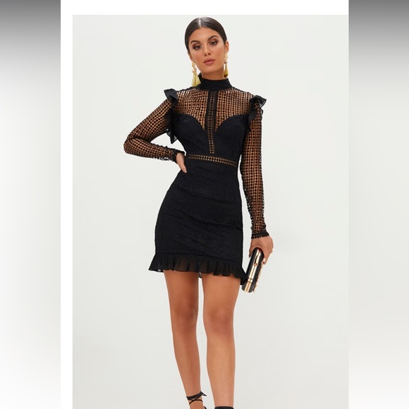 PrettyLittleThing - black dress size 4 NWT - Picture 1 of 6